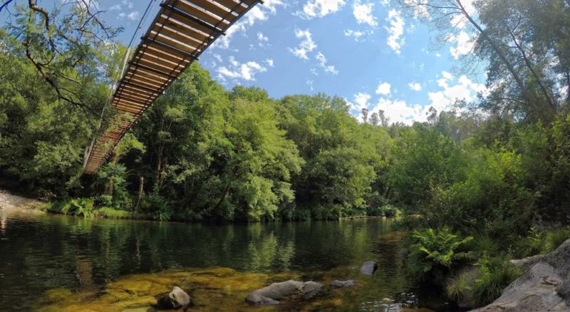 puente colgante de soutomaior