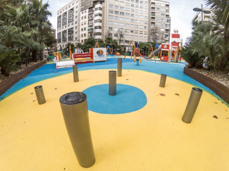 parque infantil plaza independencia